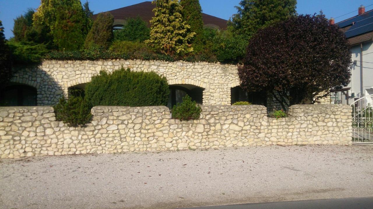 Steinhaus Bed & Breakfast Keszthely Kültér fotó